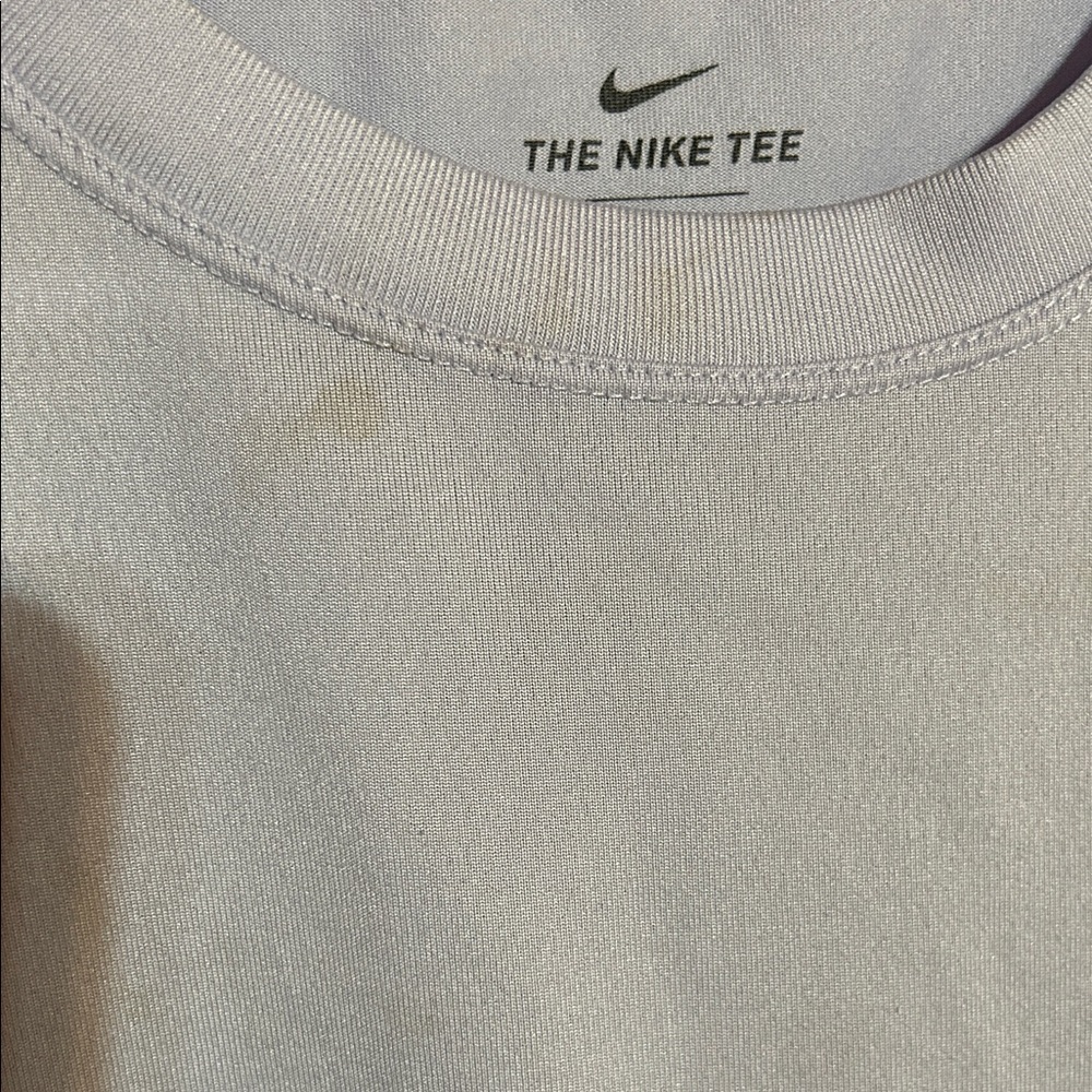 Nike Light Purple Tee - Picture 3 of 8